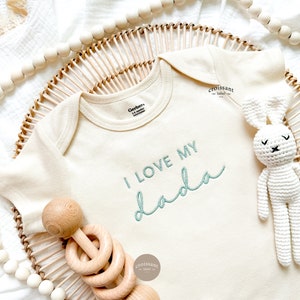 Embroidered I love my DADA daddy Baby Onesies®, husband pregnancy announcement, pregnancy announcement onesie®, Baby Christmas Gift Dad
