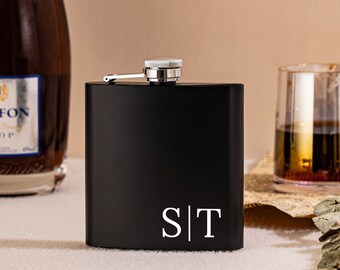 Personalized Groomsmen Flasks, Groomsmen Gifts, Flask for Groomsman, Custom Engraved Flask, Black Hip Flask, Groomsman Gifts, Gifts for Him