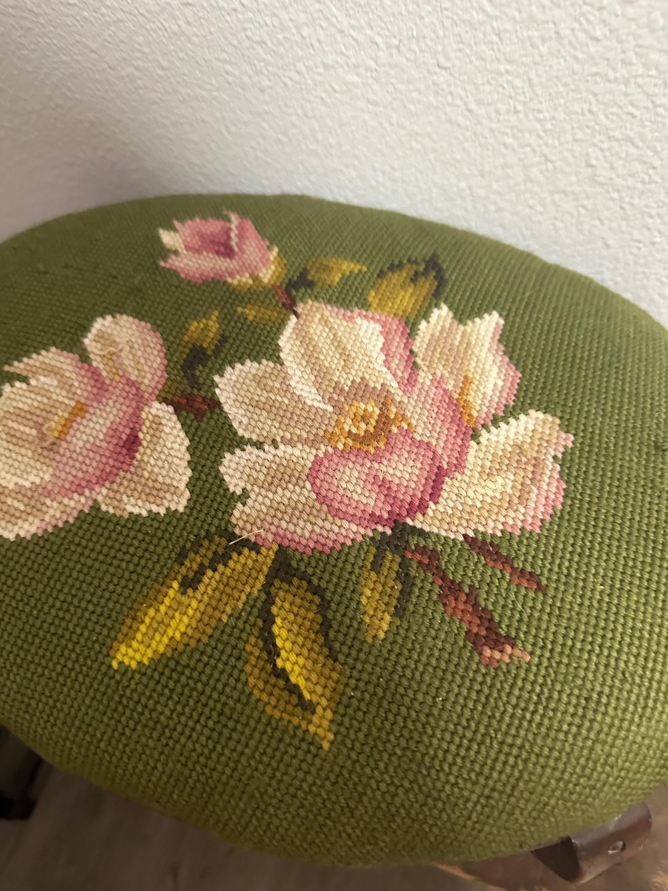 Vintage Needlepoint Oval Footstool Floral Embroidery Wood Legs Stool - Etsy