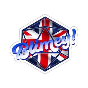 Può includere: Un adesivo con una bandiera britannica blu, rossa e bianca all'interno di un dado a sei facce con contorno bianco. La parola "Blimey!" è scritta in blu con contorno bianco.