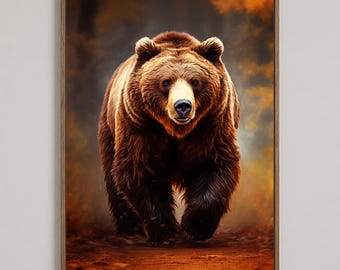 Può includere: Una stampa d'arte da parete incorniciata raffigurante un grande orso bruno che cammina in avanti. L'orso ha una pelliccia folta e strutturata in tonalità marrone scuro e chiaro, con un naso nero prominente. Lo sfondo è un bosco sfocato e caldo.