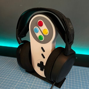 Retro SNES Headphone Holder - Gaming Headset Stand | Super Nintendo Design | 3D Printed Headphone Storage for Gamers