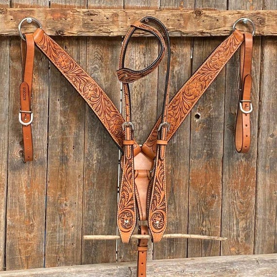 Ensemble Tête De Bride Collier Poitrine Rênes Western - Cuir Sculpté Main - Neuf