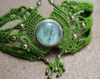 Cuff bracelet - micro macramé - Phrenite gemstone