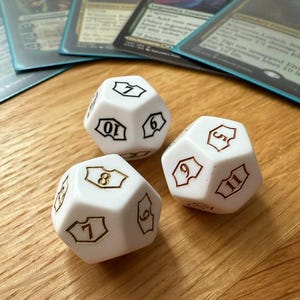 1x MTG Planeswalker Loyality K12 Dice