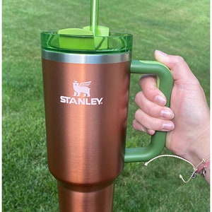 STANLEY 40 oz. Quencher H2.0 FlowState Tumbler - Watermelon  Moonshine: Tumblers & Water Glasses