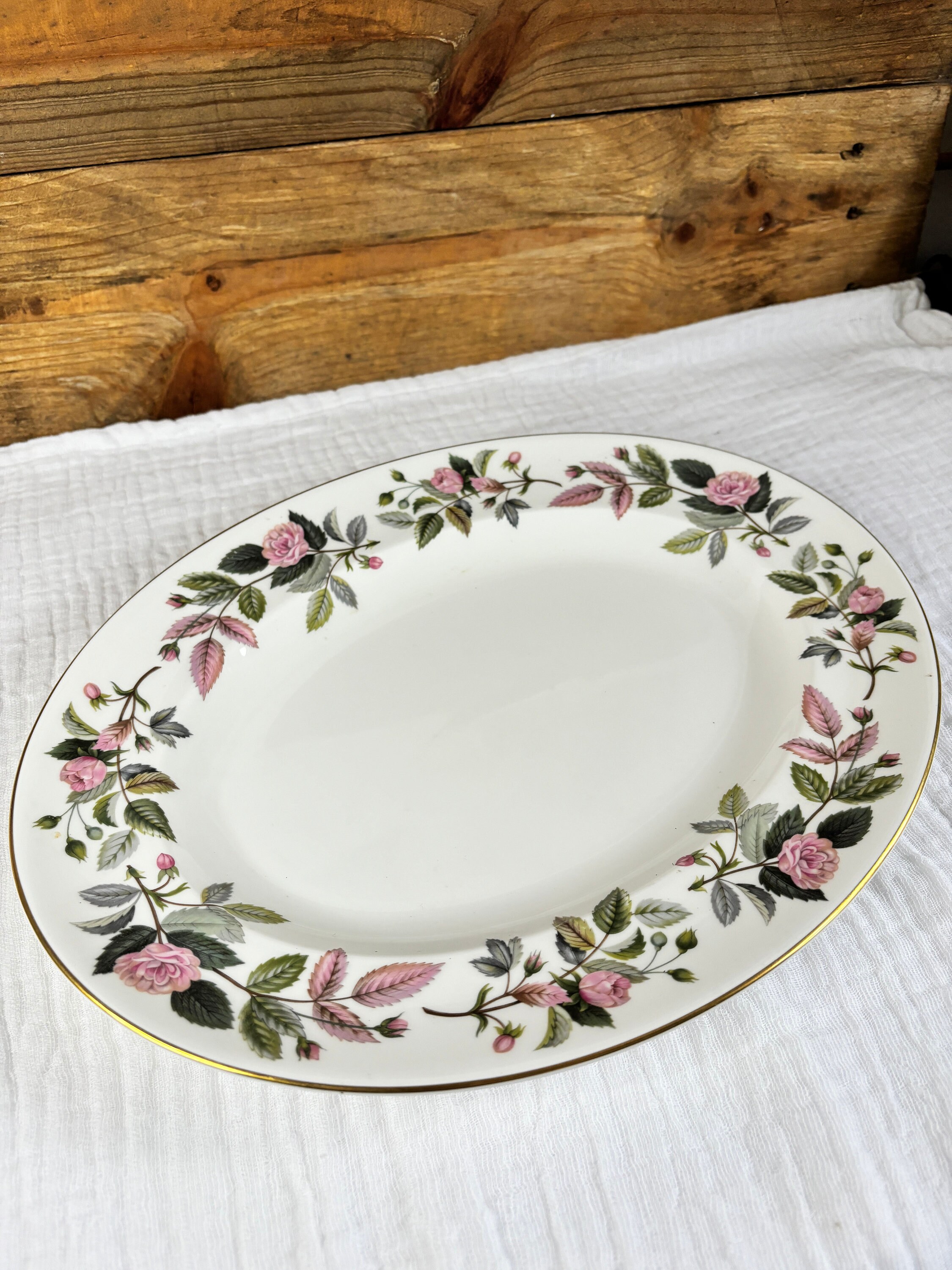 WEDGWOOD ウェッジウッド HATHAWAY ROSE Coffee Cup & Saucer