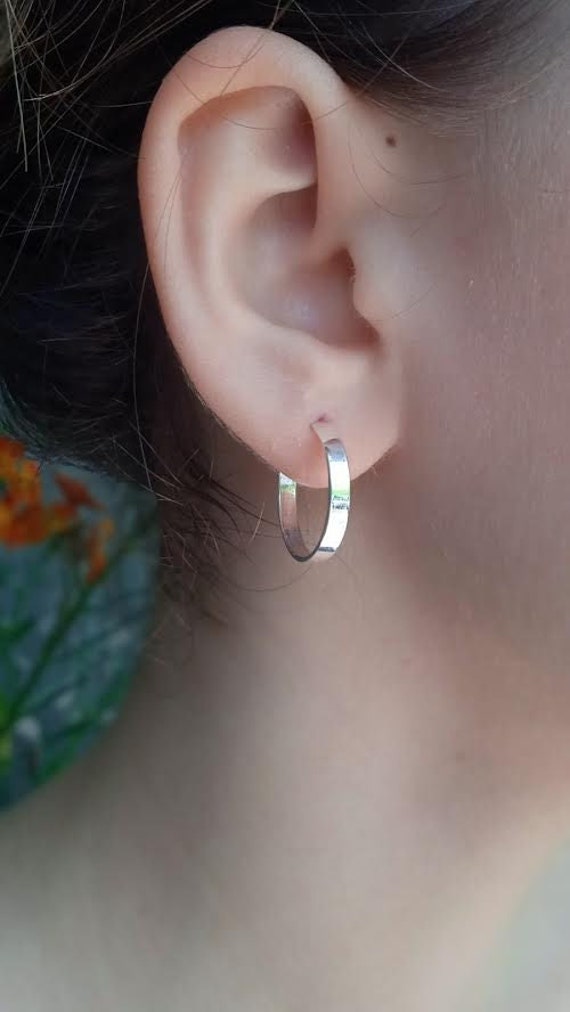 ARTIDAOUD 伊原葵Small Hoop Pierced Earrings 1645-10_Celine-