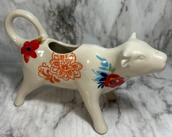 Vintage Pioneer Women Cow Creamer Stoneware “ Flea Market Floral”  Ivory Excellent Condition 7” Long