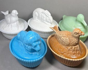 Rare! NMGCS National Milk Glass Collectors Society Covered Dishes Lion, Rabbit, Birds and Duck on nest candy Trinket Excellent Condition!