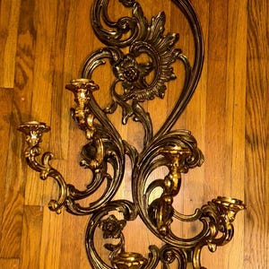 Vintage MCM Syroco/Homco Gold Wall Hanging 35” x 16” plastic material Hollywood Regency Syroco 5 Arm Wall Sconce Gold Great Condition!