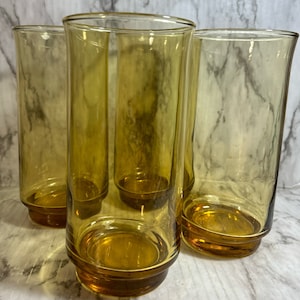 Vintage Libbey Bolero Gold Amber 7 ”T Set mit 4 Trinkgläsern Wasser Teeglas in unbenutztem Zustand “1970” Glaswaren