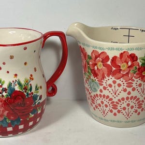 The Pioneer Women Pioneer 4 cup Stoneware Mesuring Cups  Cheerful Rose or Dazzling Dahlias Choice ! excellent preowned condition