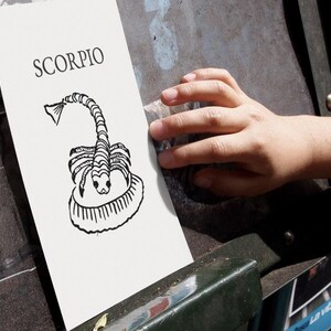 Skorpion Poster A5 – Astrologie Poster zum Download, Wanddekoration und perfekt für Notizbuch-Collage