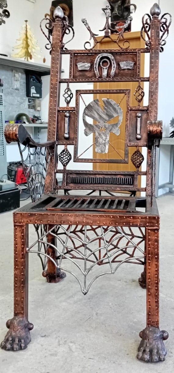 Custom 2024 throne chair