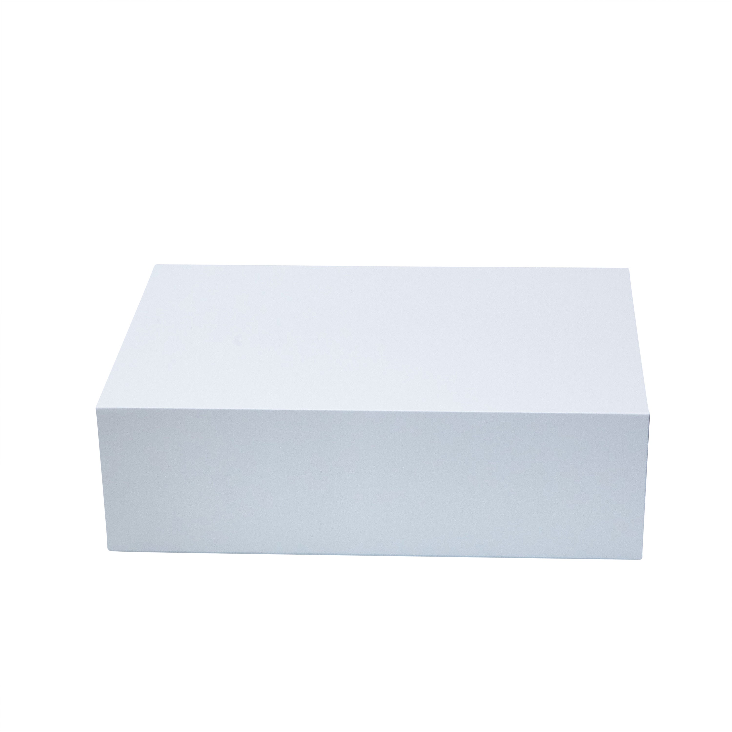 modell der weißen magnetbox für geschenk oder schmuck 13515342
