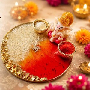 Handmade Resin Pooja Plate with Ganesh Idol, Gold Foil Diwali Decor, Wedding Favor image 3