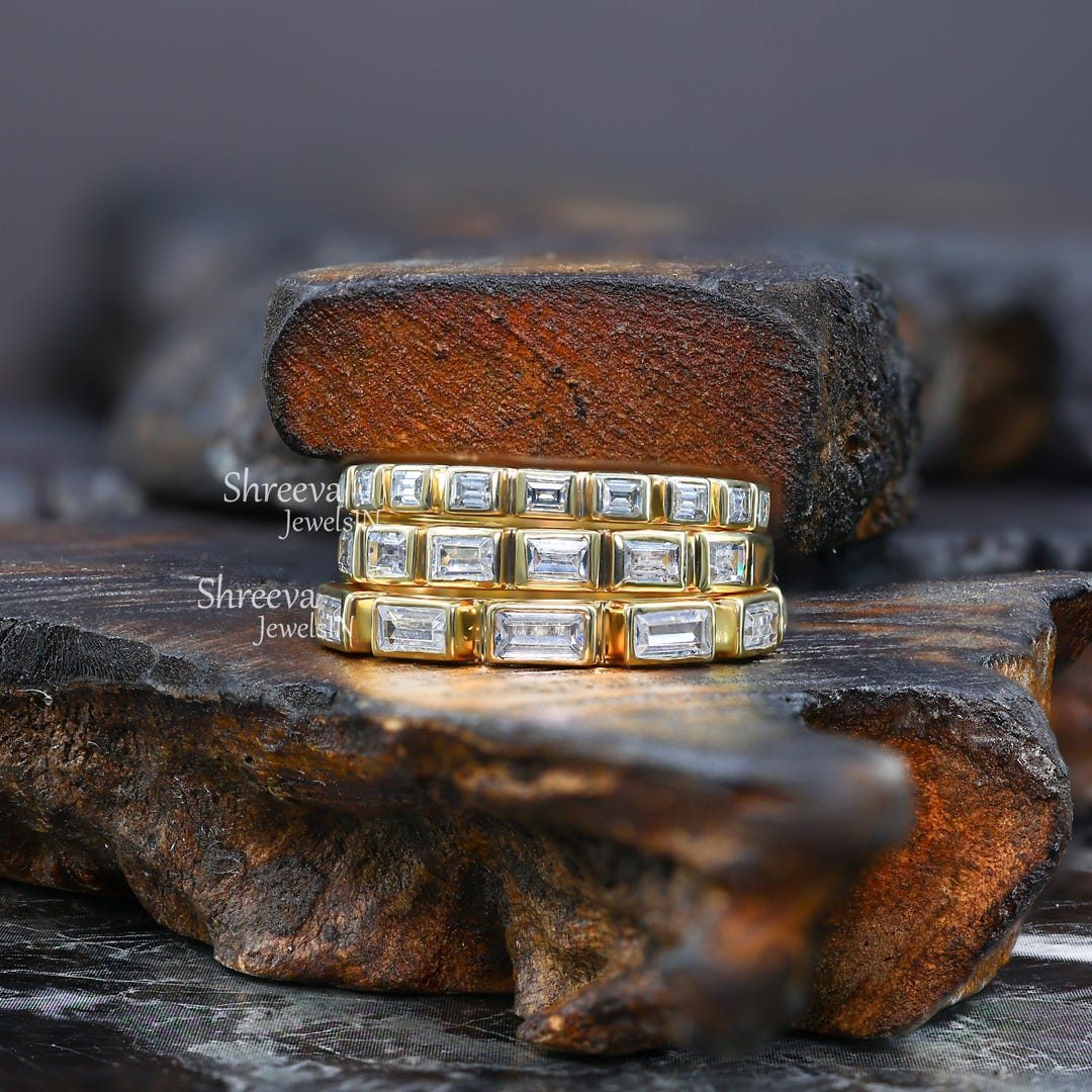 14K Yellow Gold Baguette Cut Bezel Set Moissanite Wedding Band East ...