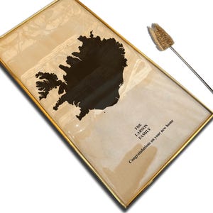 Carte de l'Islande, décoration faite main personnalisée avec votre nom | Plaque en résine et bois
