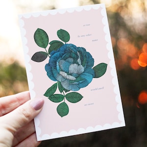 Carte de voeux vierge A5 rose bleue - Peinte à la main - Anniversaire - Merci - Citation de Shakespeare - Une rose portant un autre nom sentirait aussi bon