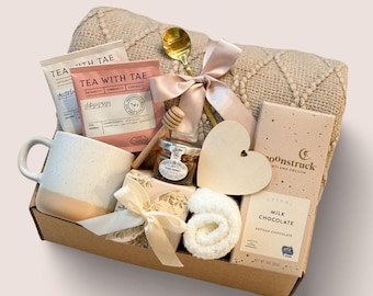 Mother's Day Happy Mothers Day Sending Hugs And Love Gift Box Thinking Of You Thank You Mom Best Mom Care Package New Mom Personalized Gift