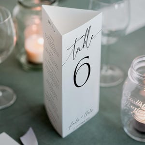 Canva Wedding Trifold. Modern Minimalist Three Sided Wedding Timeline Menu And Table Number. Editable Template. Triangle Table Stand. GRD