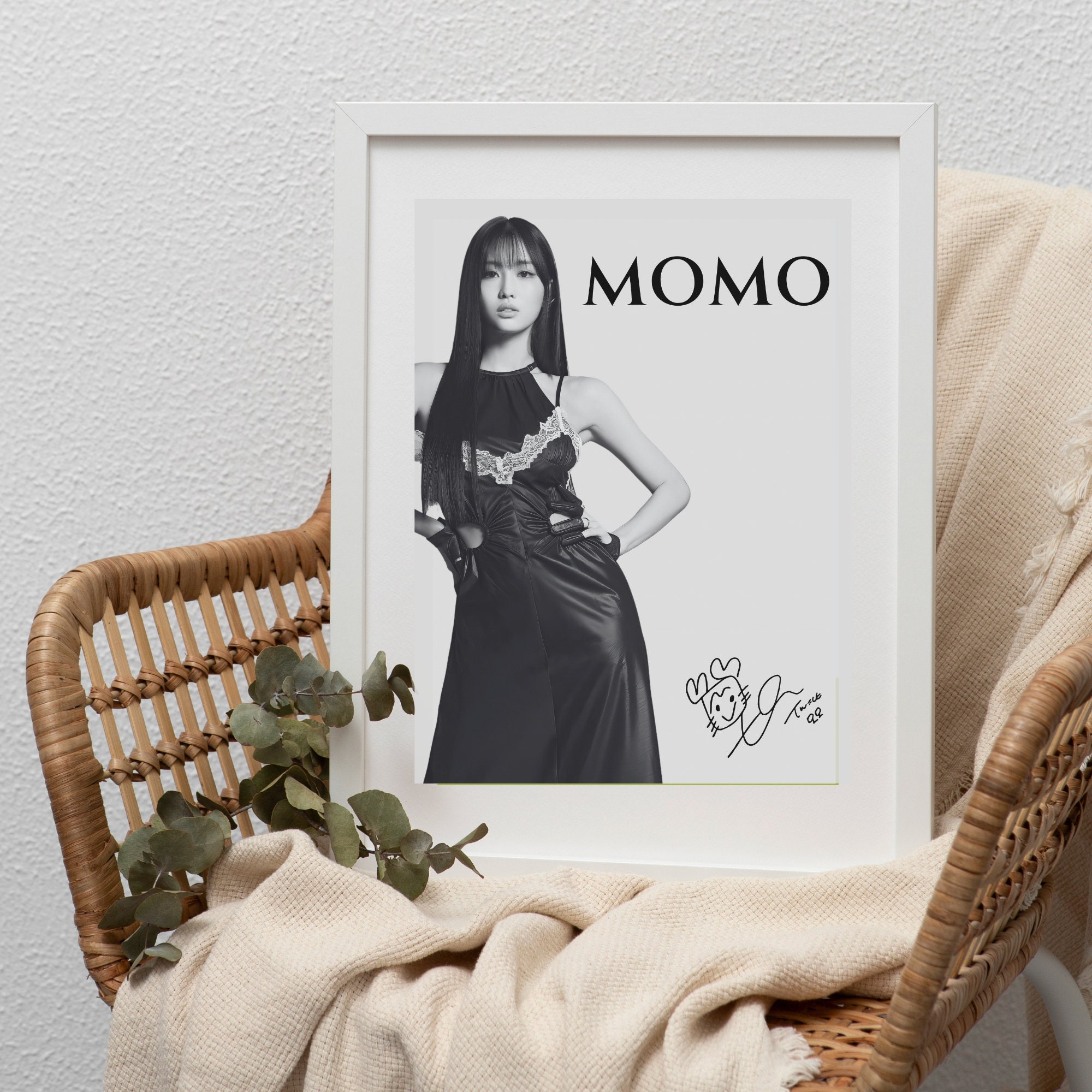  Korean Singer Momo Hirai Twice K-pop Girl Group Band Sexy  Canvas Poster (20) Canvas Art Poster And Wall Art Picture Print Modern  Family Bedroom Decor Posters 12x18inch(30x45cm) : לבית ולמטבח