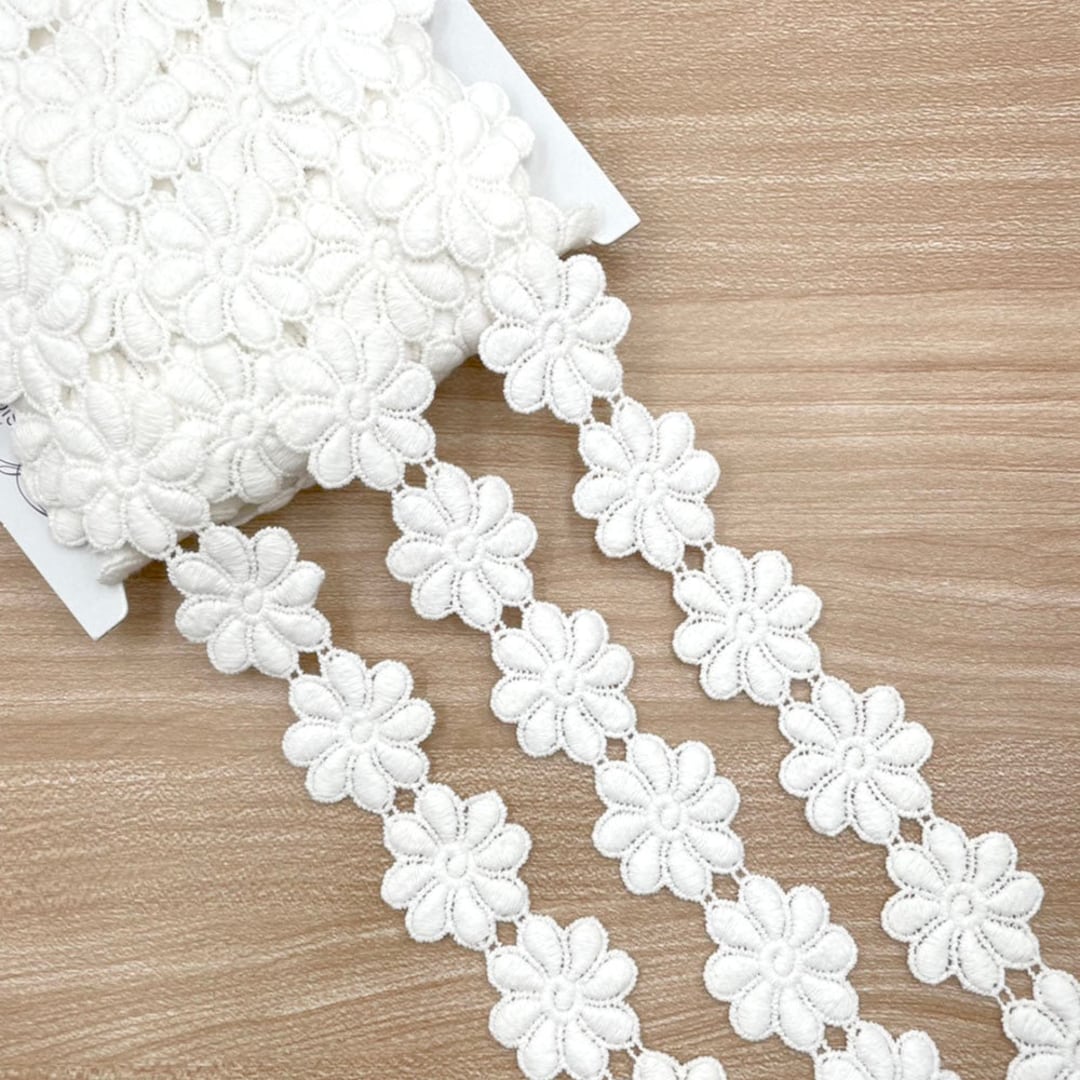 VL 6603 White Daisy Floral Lace Trim 1-1/4 X 5 Yards - Etsy