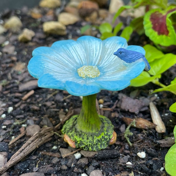 Miniature Bluebird Flower Birdbath, Small Garden Decor, Planter Decor, Fairy Garden Dollhouse Accessories, Mini Garden Bird Bath