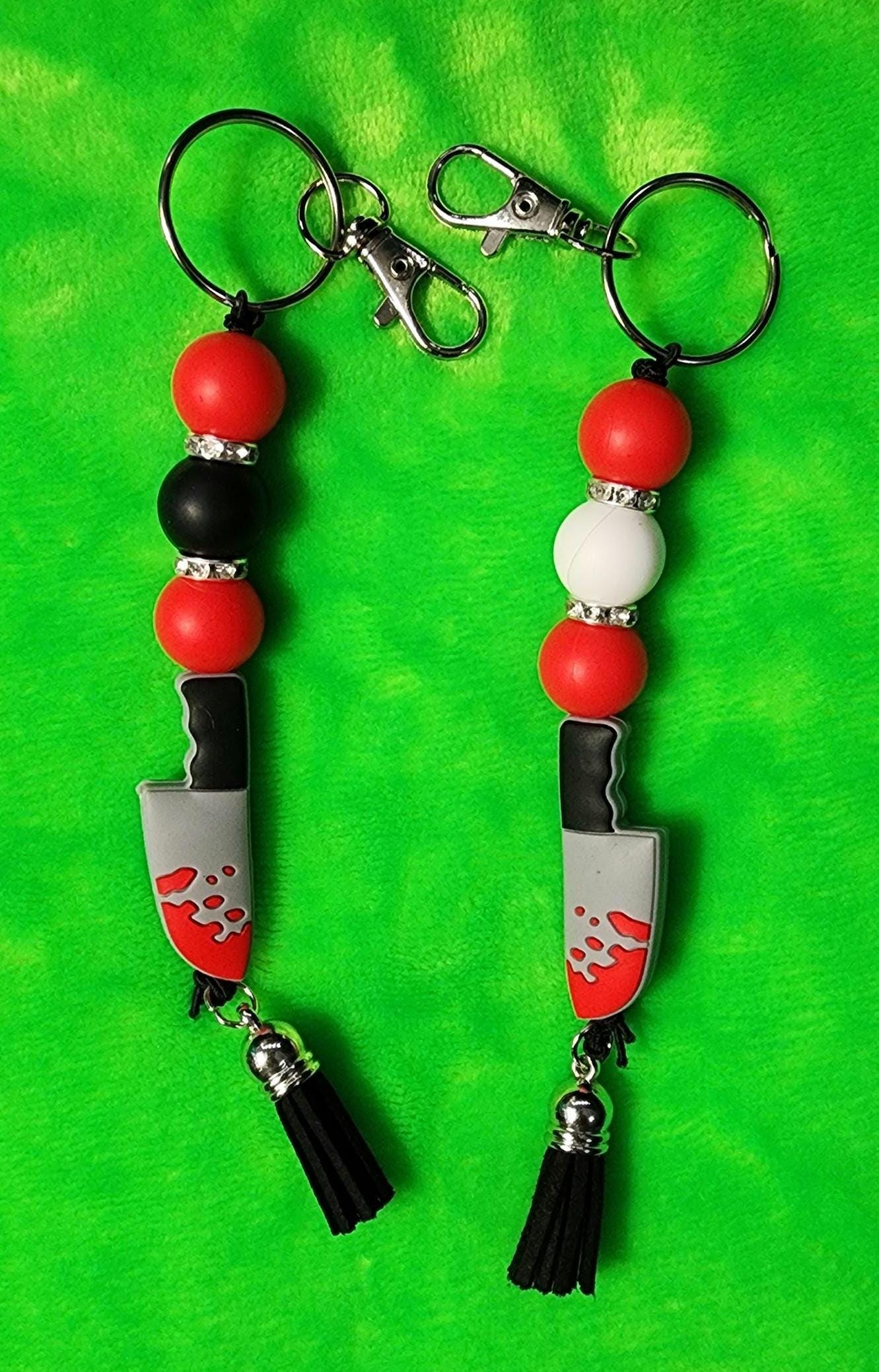 Horror Lovers Bloody Knife Keychain – Spooky Slasher Charm, Creepy Cute Accessory, Scary Movie Fans, Halloween Keychain - Thumbnail 2