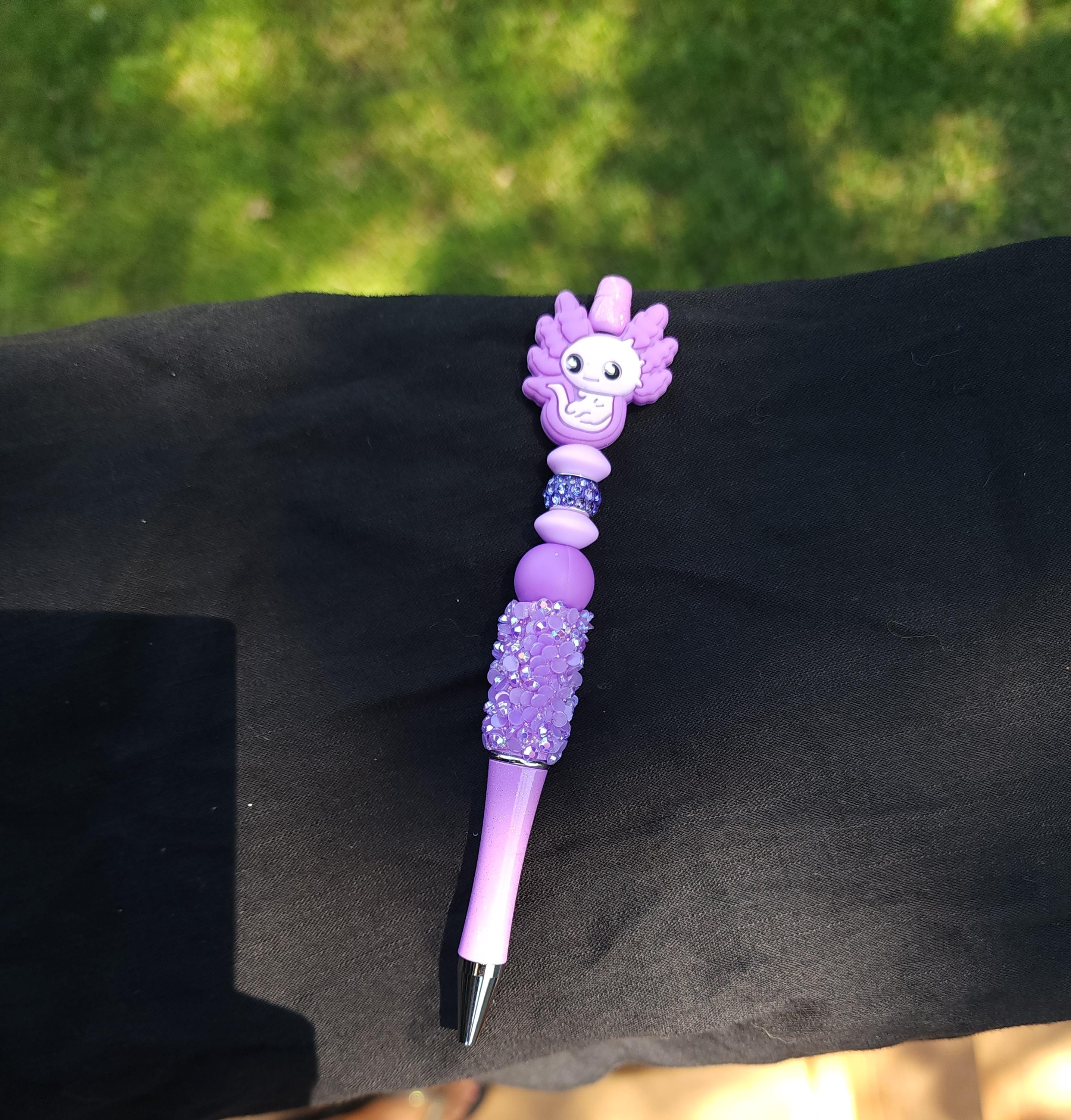 Sparkly Axolotl Beaded Pen: Kawaii School Stationery - Thumbnail 3