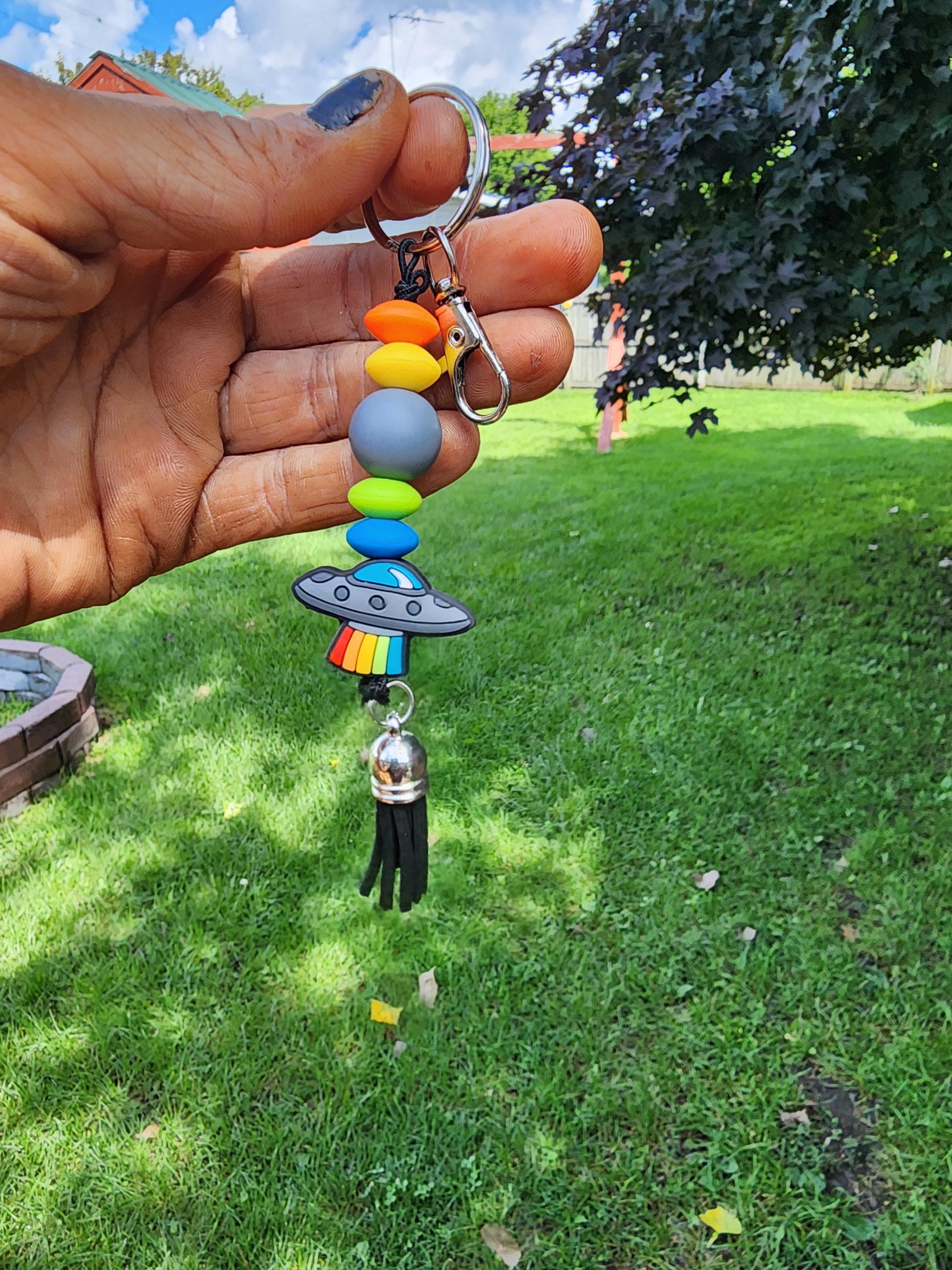 UFO Beaded Keychain: Funky Alien Bag Charm - Cosmic Gift - Thumbnail 3