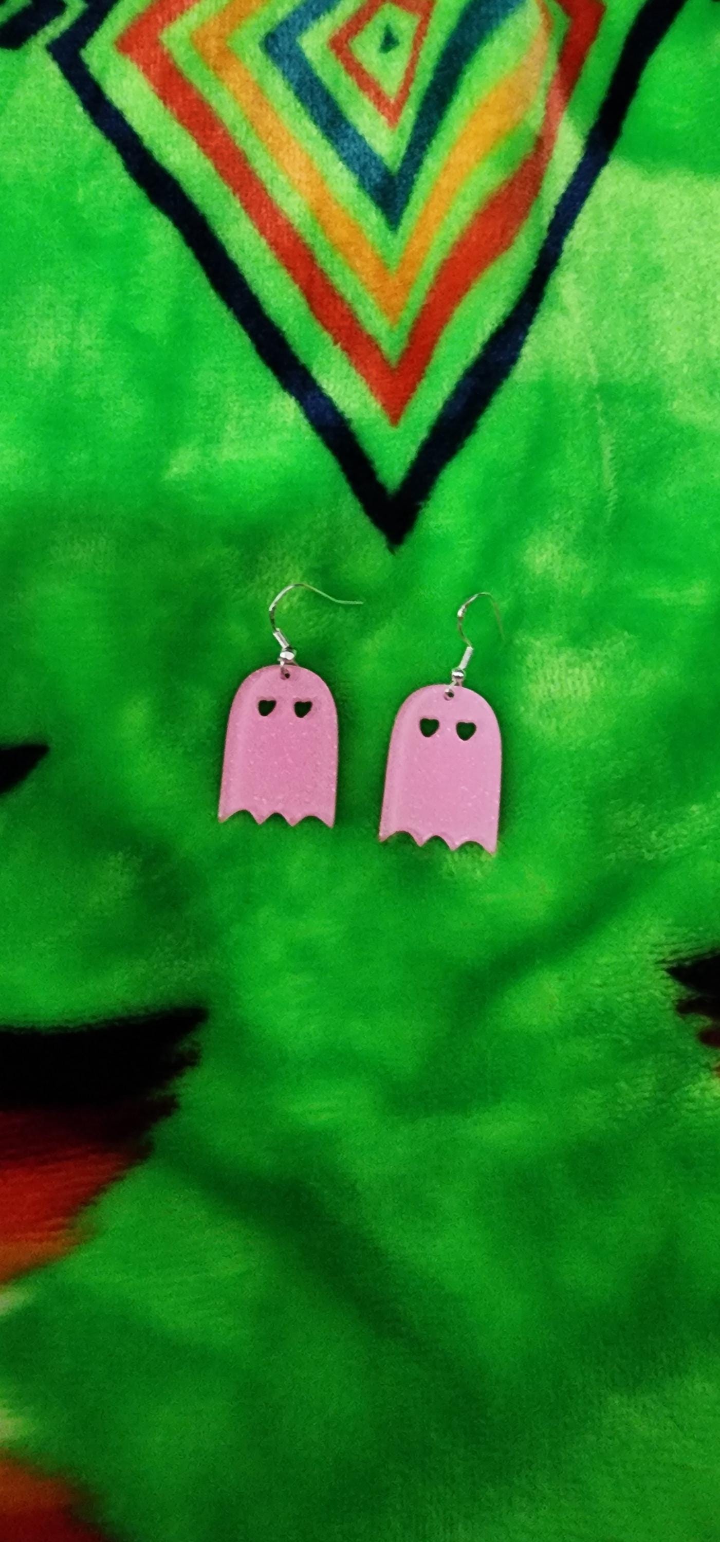 Pink Ghost Earrings – Spooky Cute Statement Jewelry, Halloween Charm, Girly Goth Accessory, Fun Handmade Gift for Her - Thumbnail 3