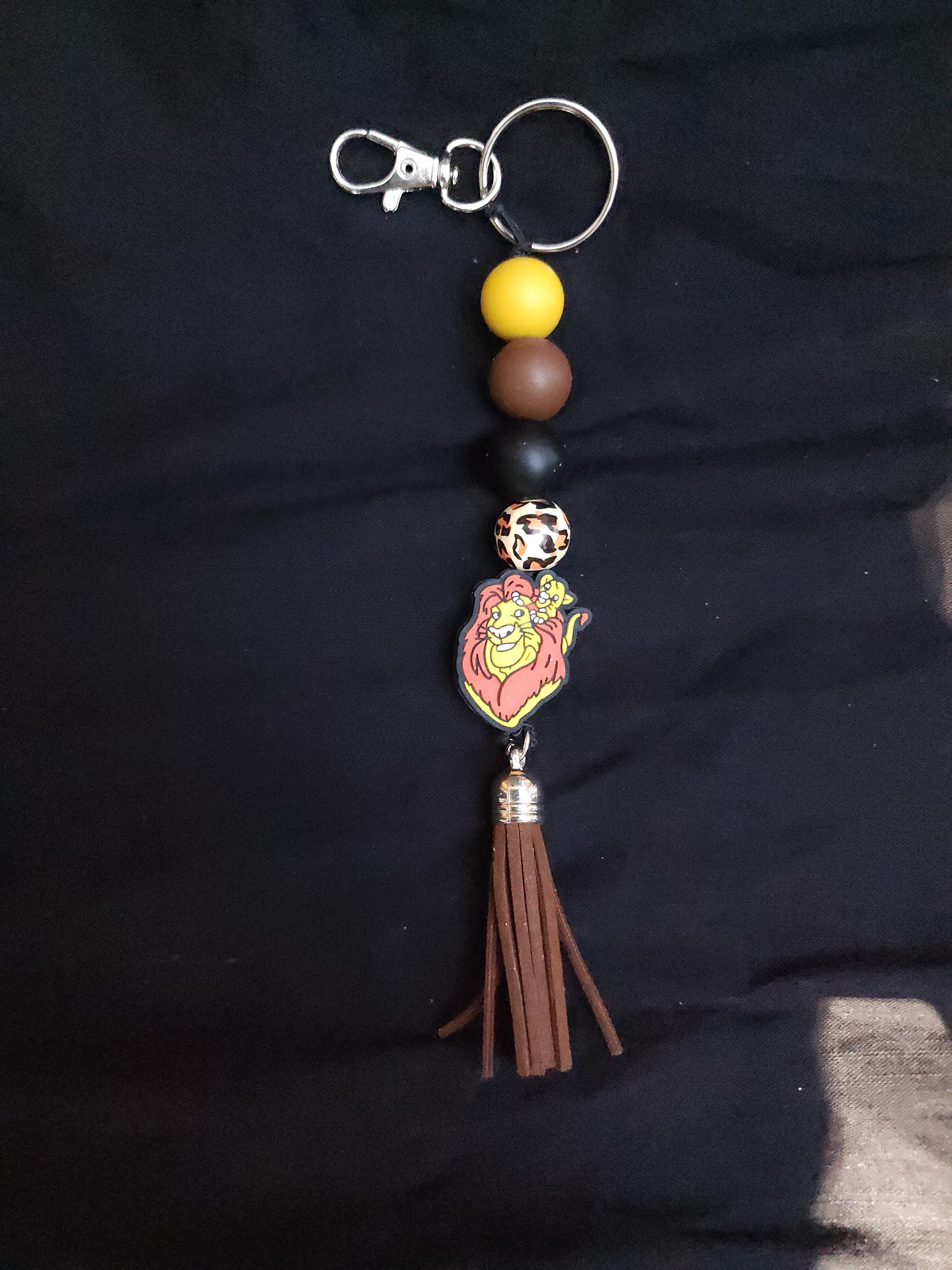 Lion King Beaded Keychain – Simba & Mufasa Inspired – Disney-Inspired Beaded Charm – Cute Gift for Fans, Backpack or Bag Accessory - Thumbnail 6