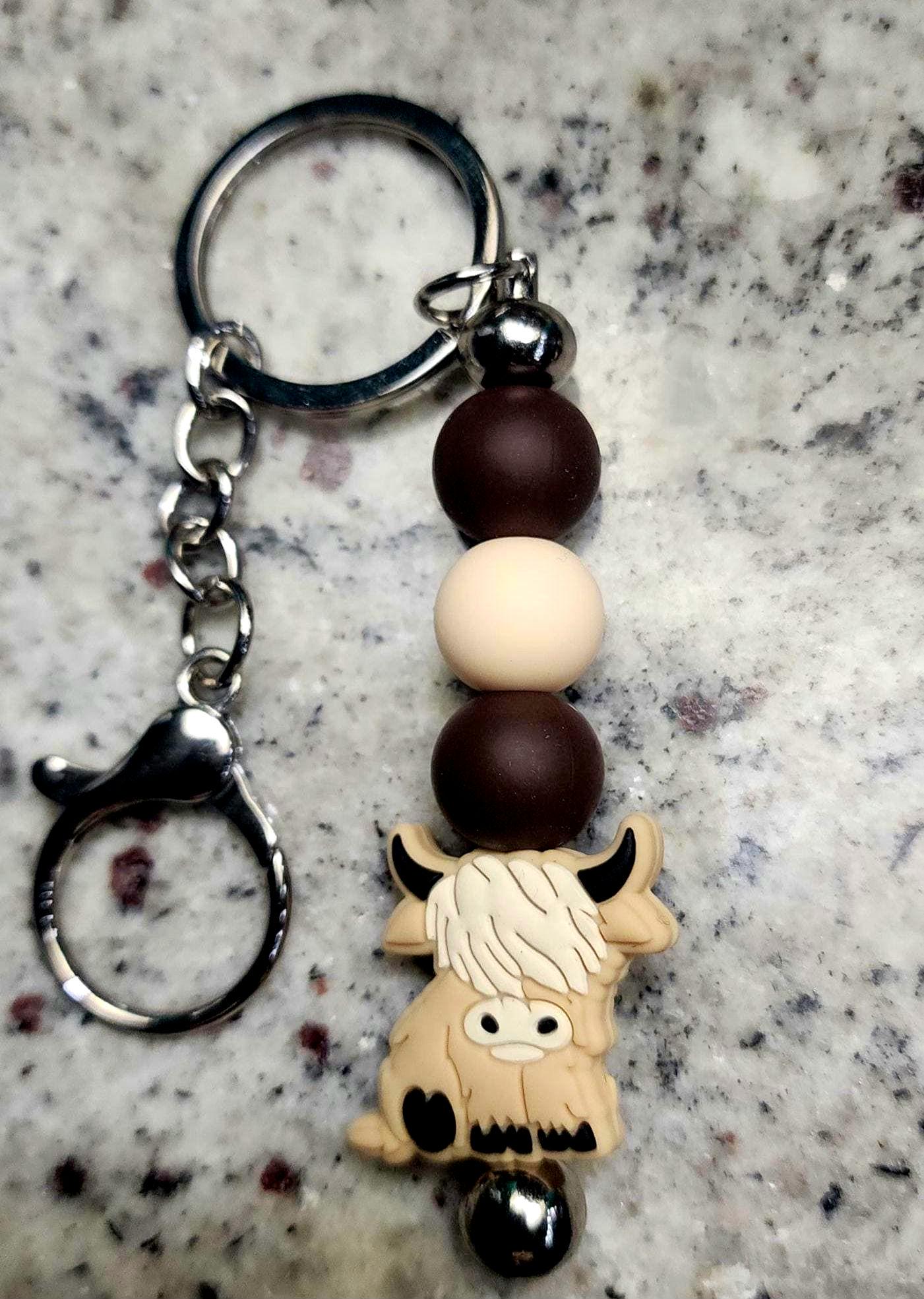 Handmade Highland Cow Keychain - Thumbnail 2