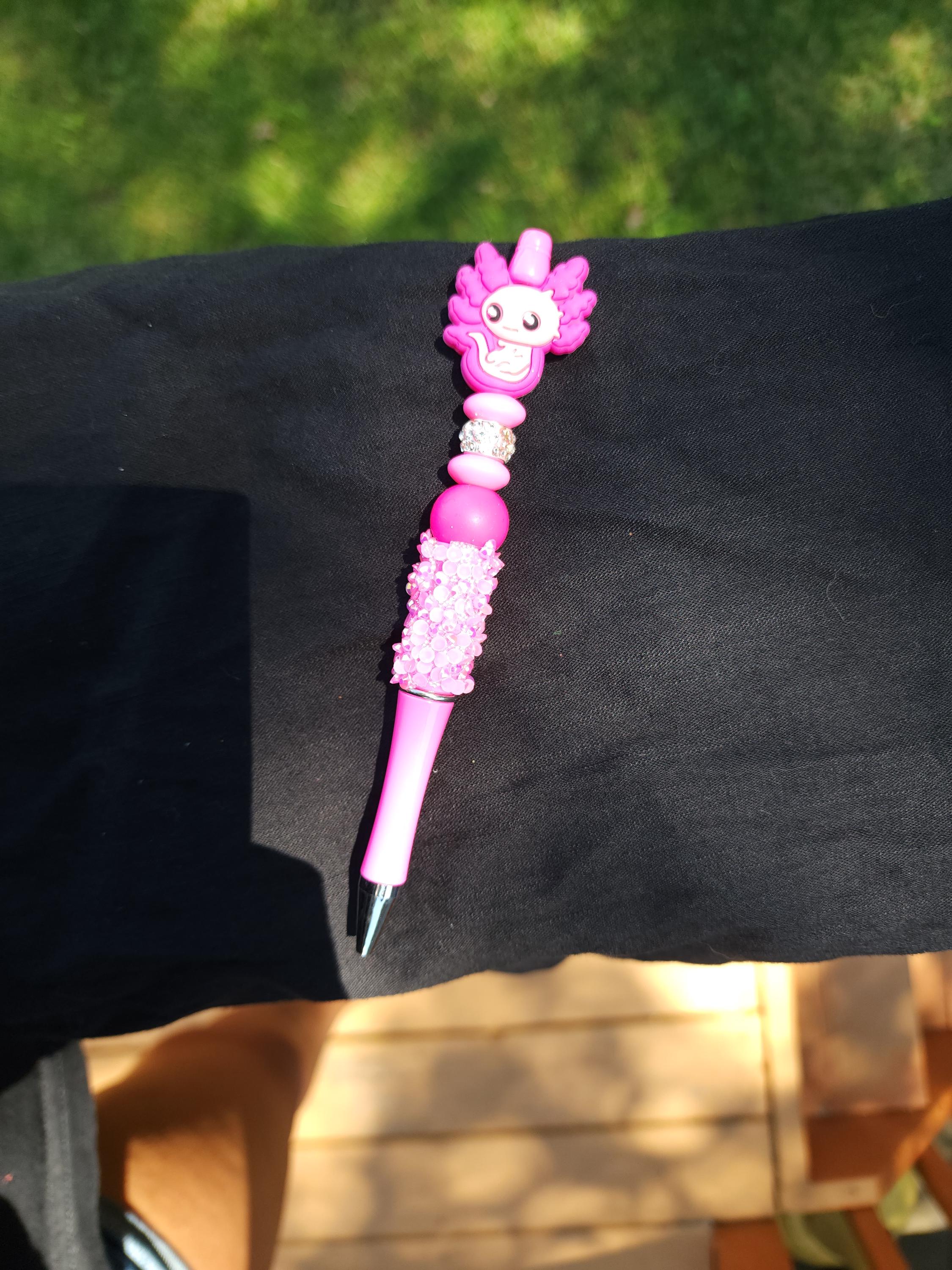 Sparkly Axolotl Beaded Pen: Kawaii School Stationery - Thumbnail 7