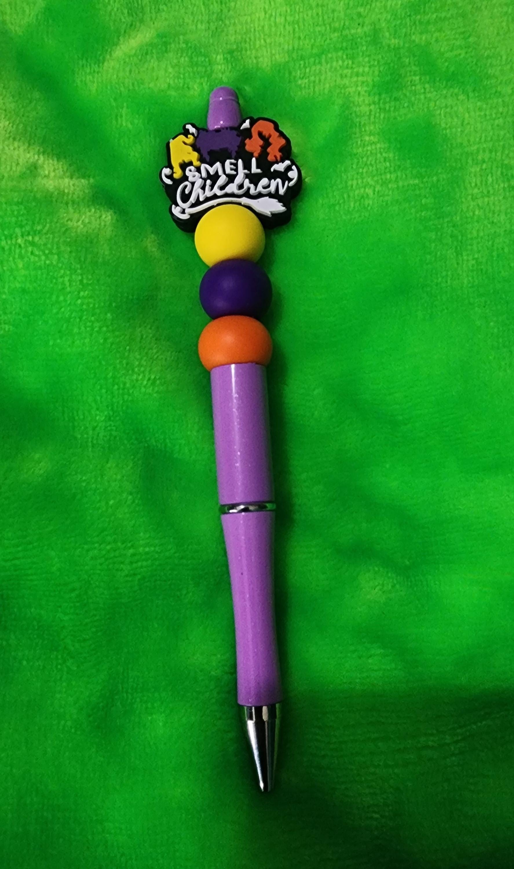 Hocus Pocus Inspired Beaded Pen: Witchy Halloween Writing Accessory - Thumbnail 4
