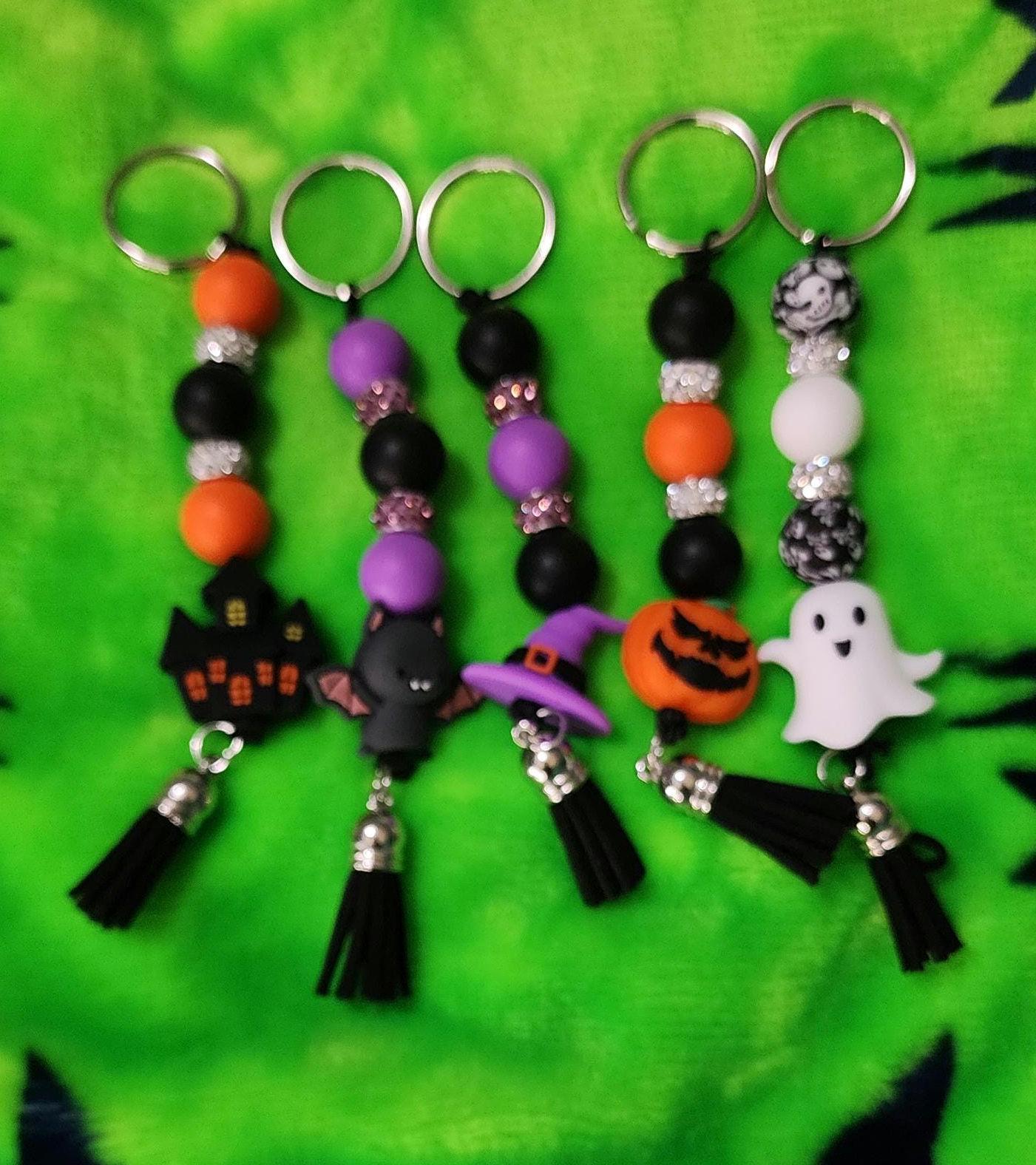 Halloween Beaded Keychain: Ghost, Bat, Pumpkin & Haunted House - Thumbnail 2