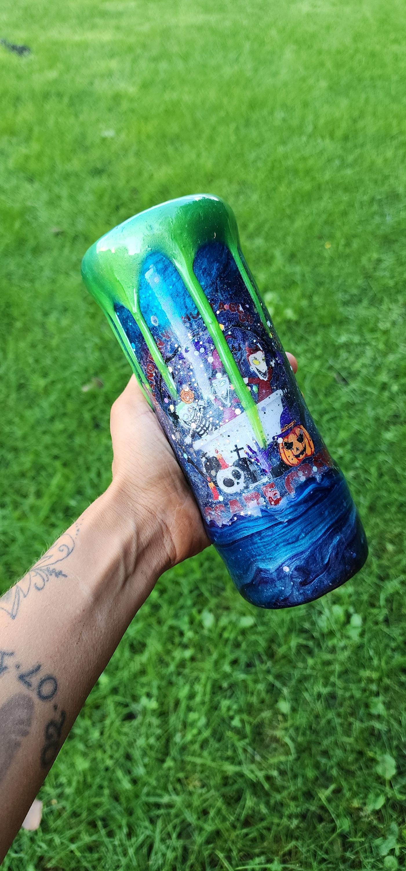 Lock, Shock & Barrel Tumbler: Nightmare Before Christmas Epoxy Drip Cup - Thumbnail 2