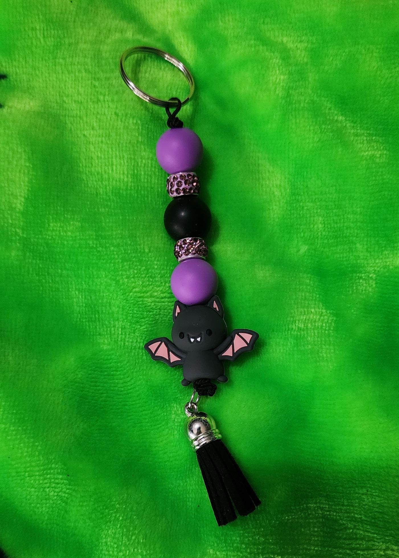 Halloween Beaded Keychain: Ghost, Bat, Pumpkin & Haunted House - Thumbnail 4
