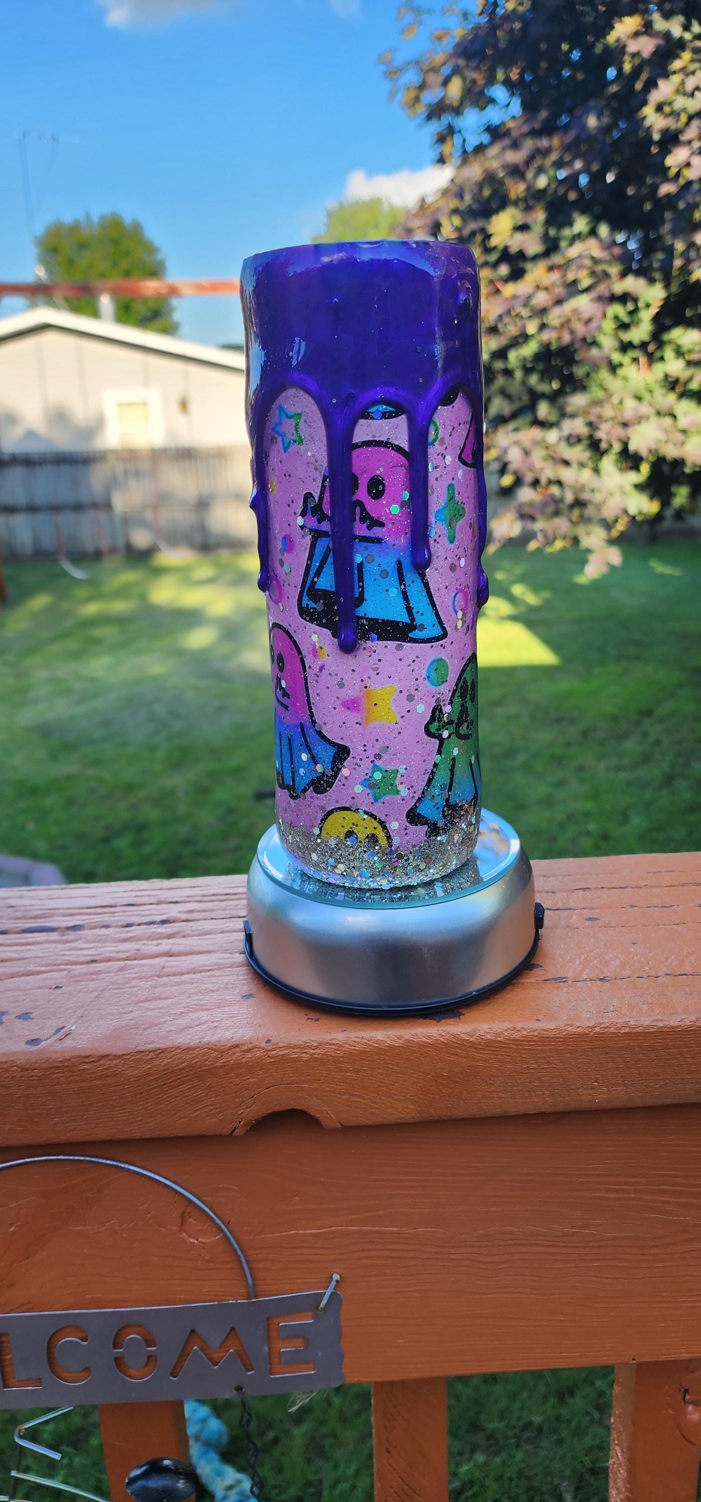 Zero Boos Given Tumbler: Sassy Rainbow Ghost Middle Finger - Spooky Drinkware - Thumbnail 3