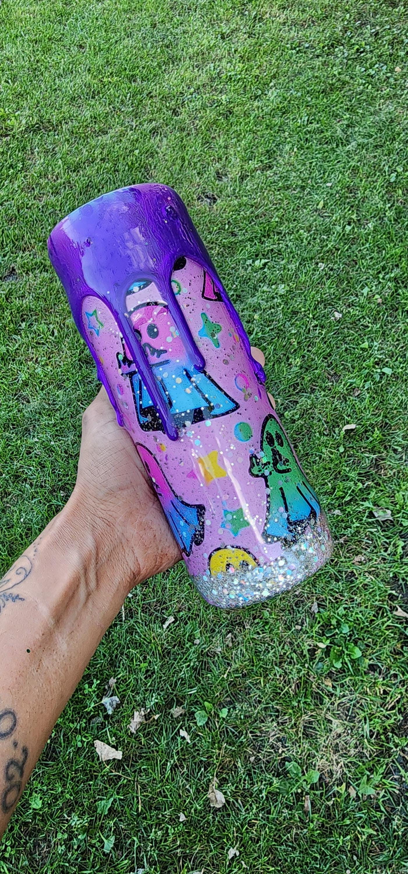 Zero Boos Given Tumbler: Sassy Rainbow Ghost Middle Finger - Spooky Drinkware - Thumbnail 2