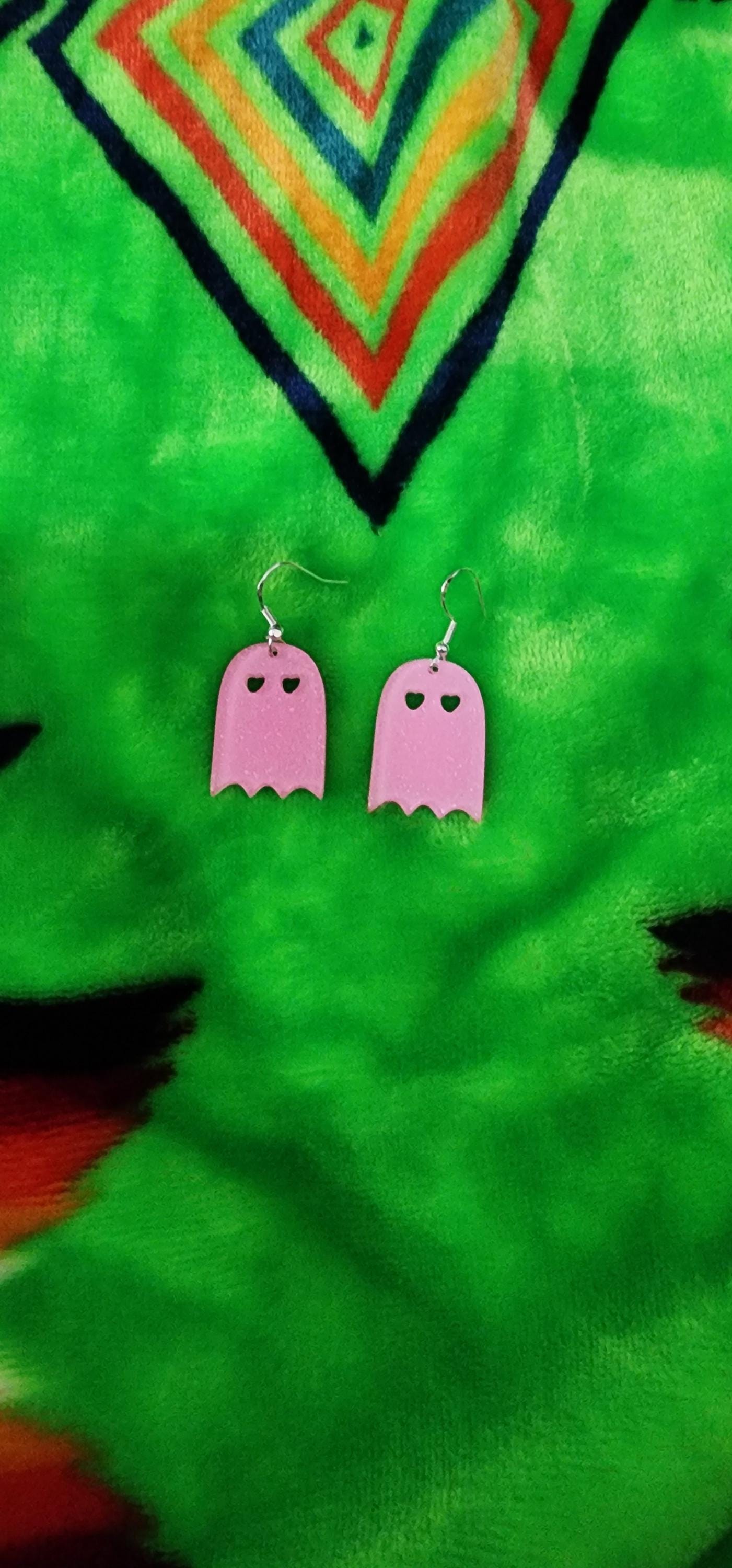 Pink Ghost Earrings – Spooky Cute Statement Jewelry, Halloween Charm, Girly Goth Accessory, Fun Handmade Gift for Her