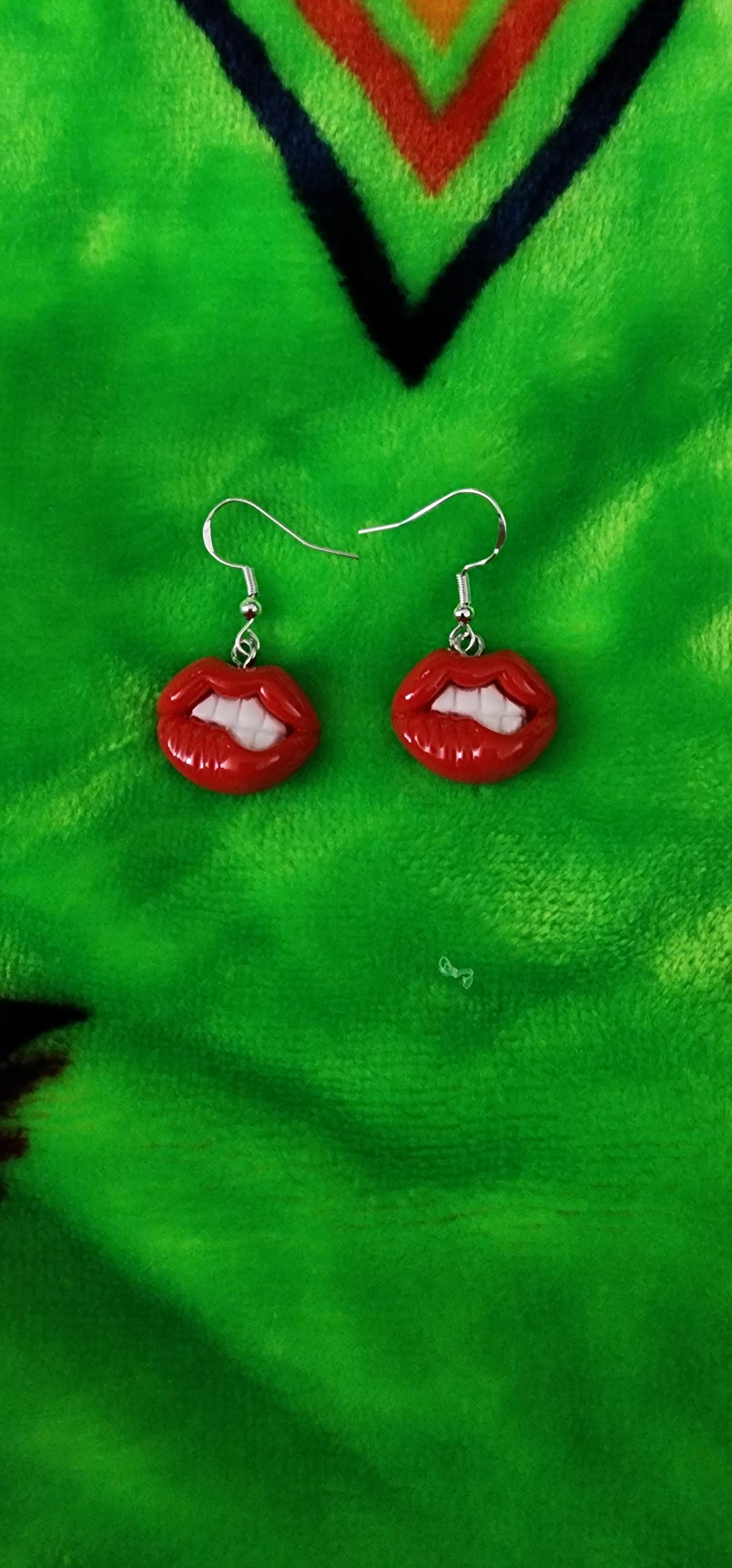 Playful Biting Lip Earrings: Handmade Polymer Clay Dangle Jewelry - Thumbnail 2