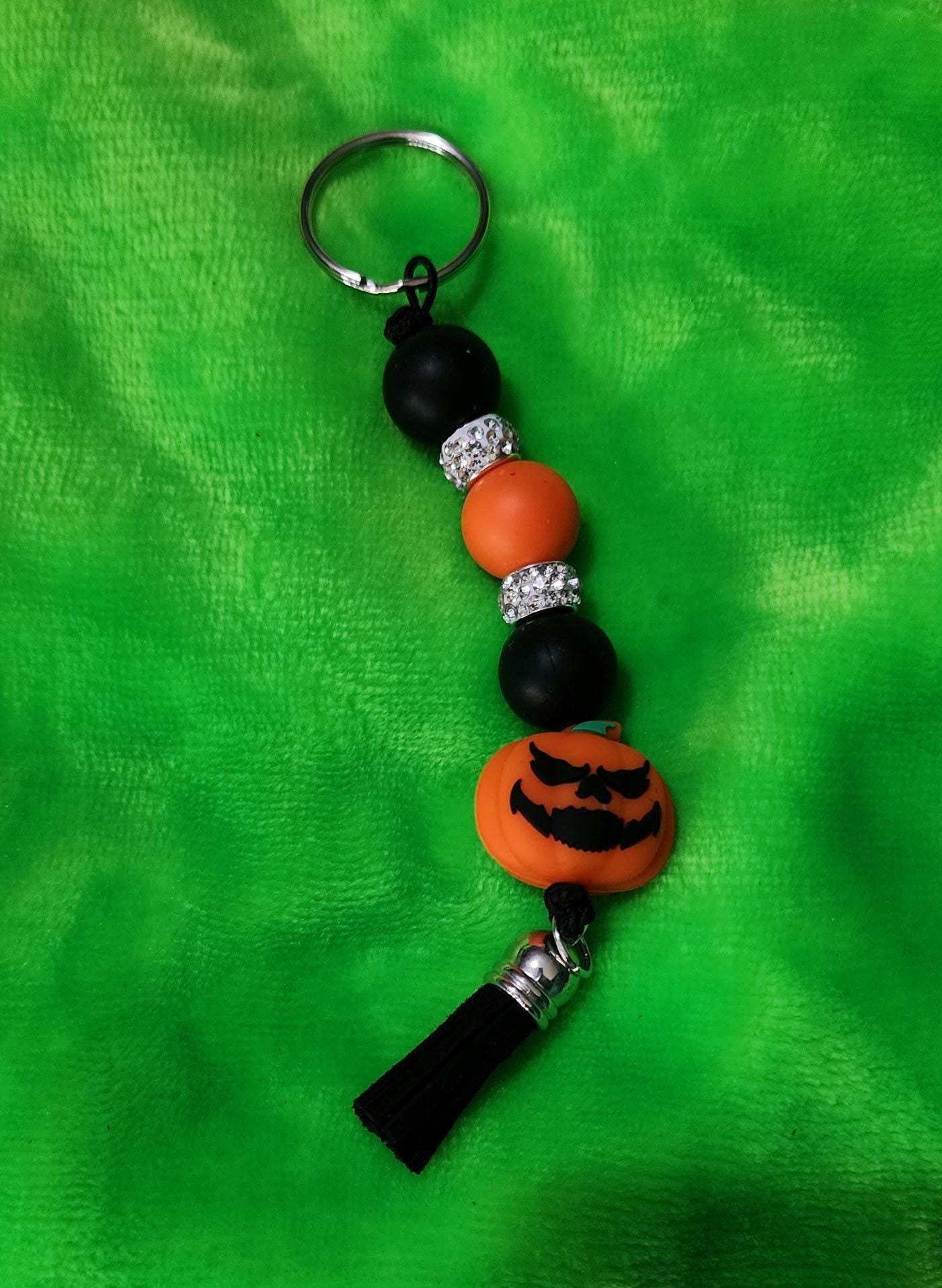 Halloween Beaded Keychain: Ghost, Bat, Pumpkin & Haunted House - Thumbnail 3