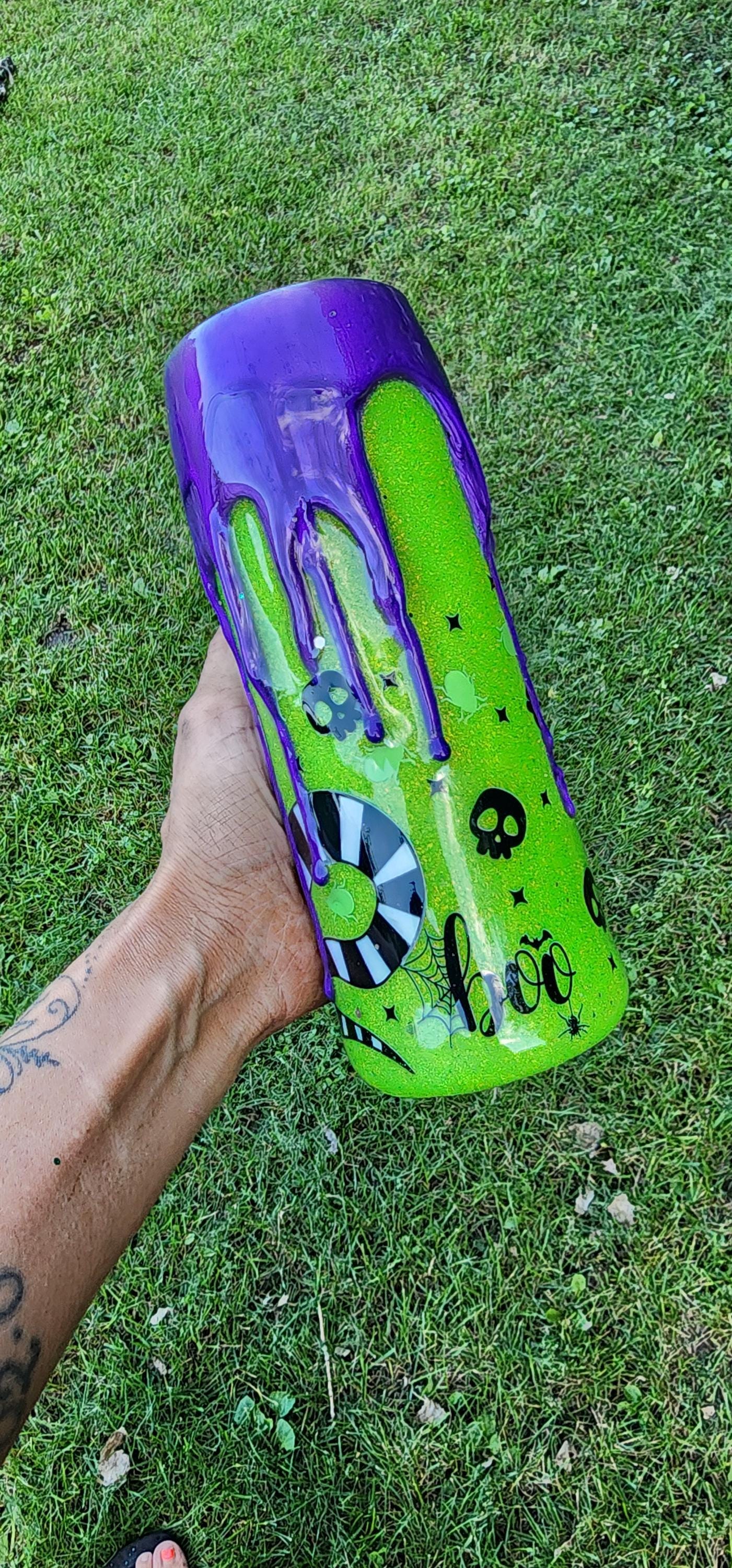 Beetlejuice Epoxy Drip Tumbler – Neon Green & Purple Creepy Cute Horror Cup | Handmade Halloween Drinkware and Spooky Movie Fan Gift - Thumbnail 3