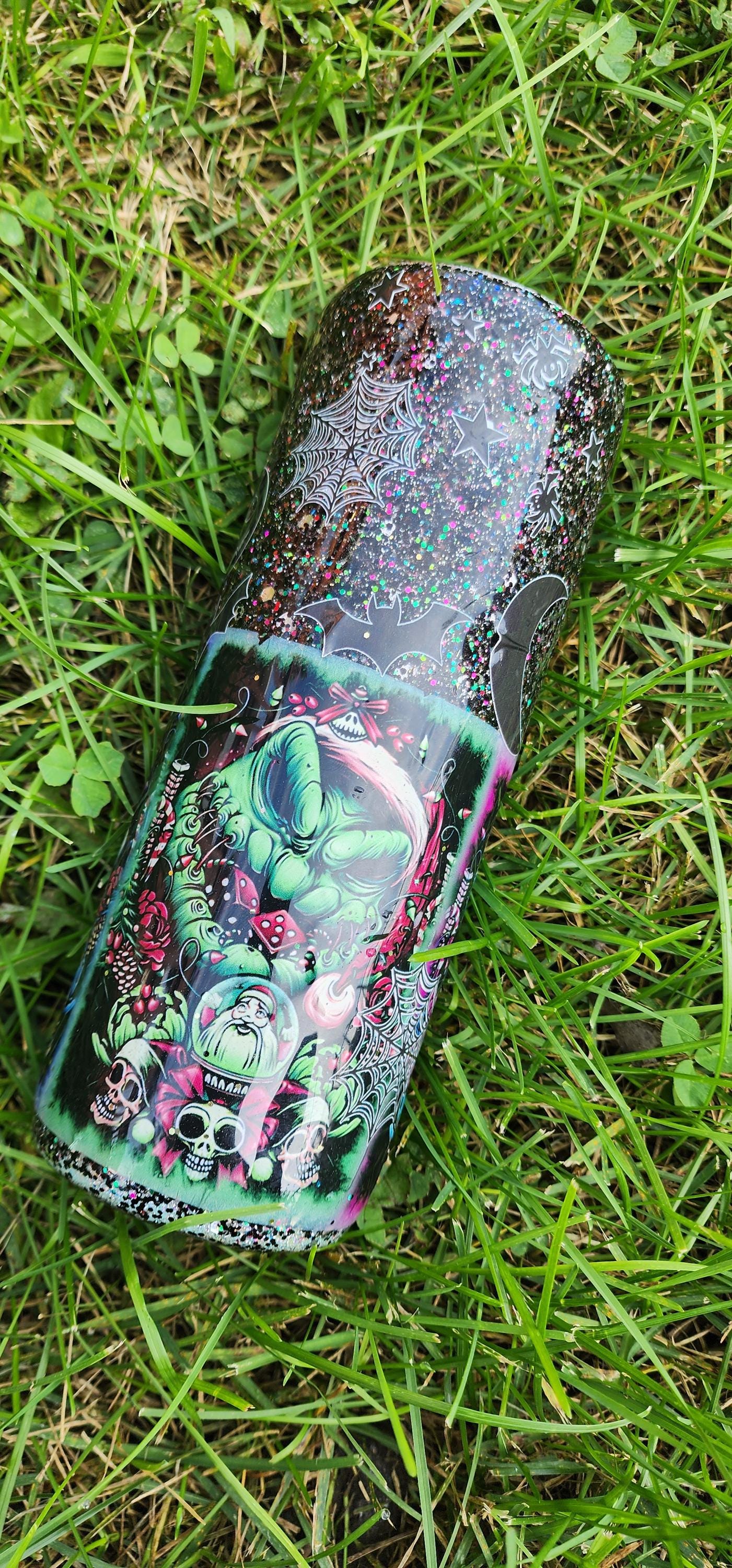 Nightmare Before Christmas Tumbler: Black Glitter Jack & Sally Epoxy Cup - Thumbnail 3