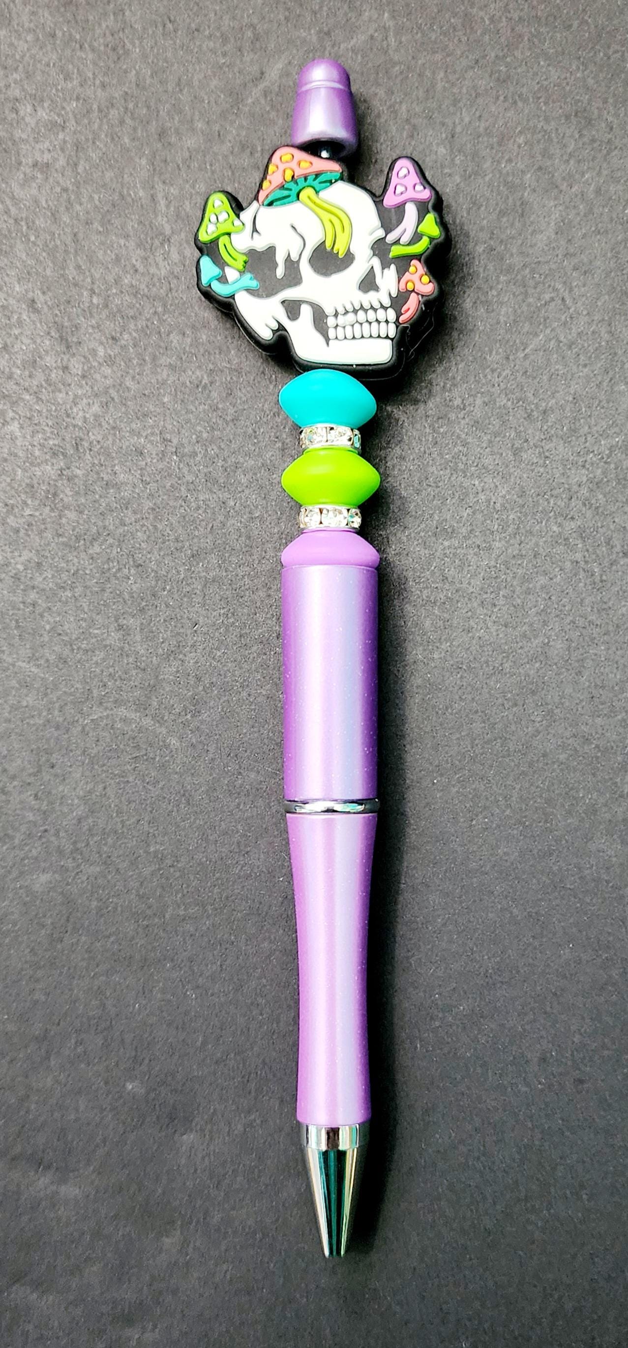 Skull + Mushroom Beaded Pen – Quirky Handmade Writing Tool for Those Who Don’t Do Boring - Thumbnail 2