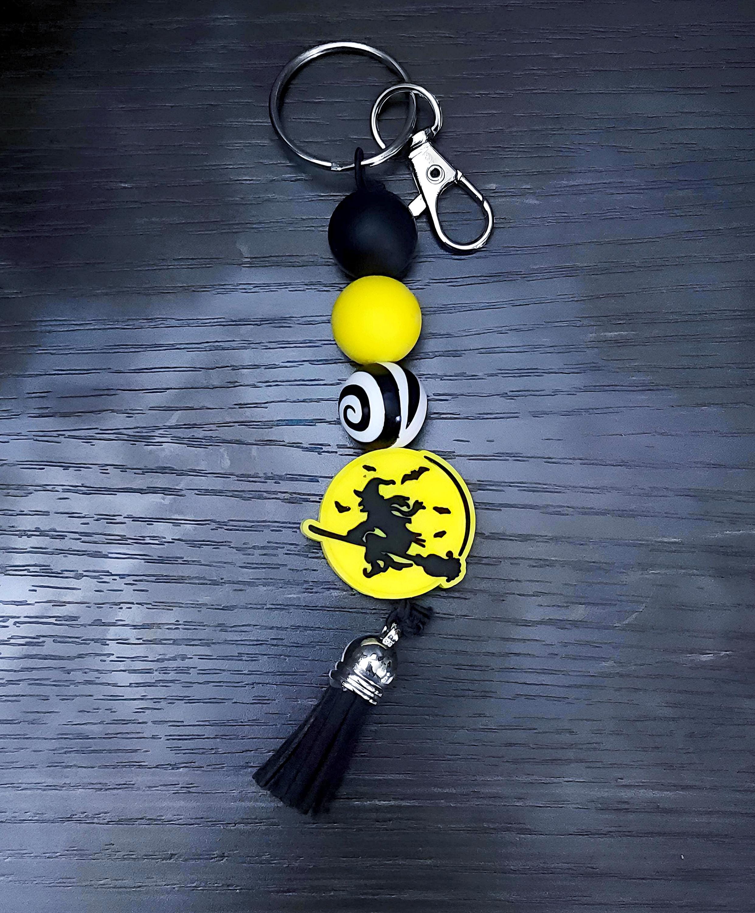Handmade Beaded Keychain: Colorful Charms, Trendy Bag Accessory - Thumbnail 3