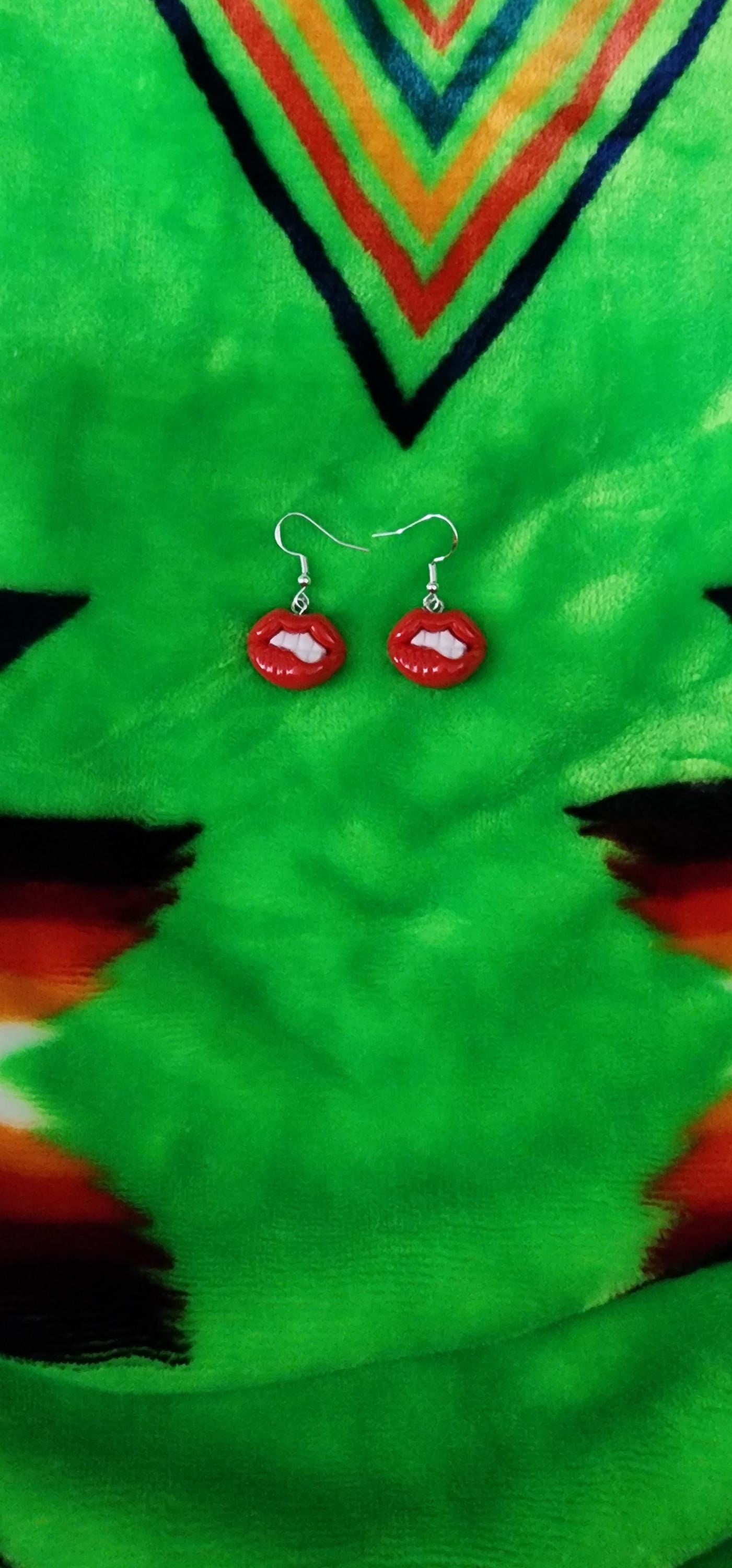 Playful Biting Lip Earrings: Handmade Polymer Clay Dangle Jewelry - Thumbnail 4